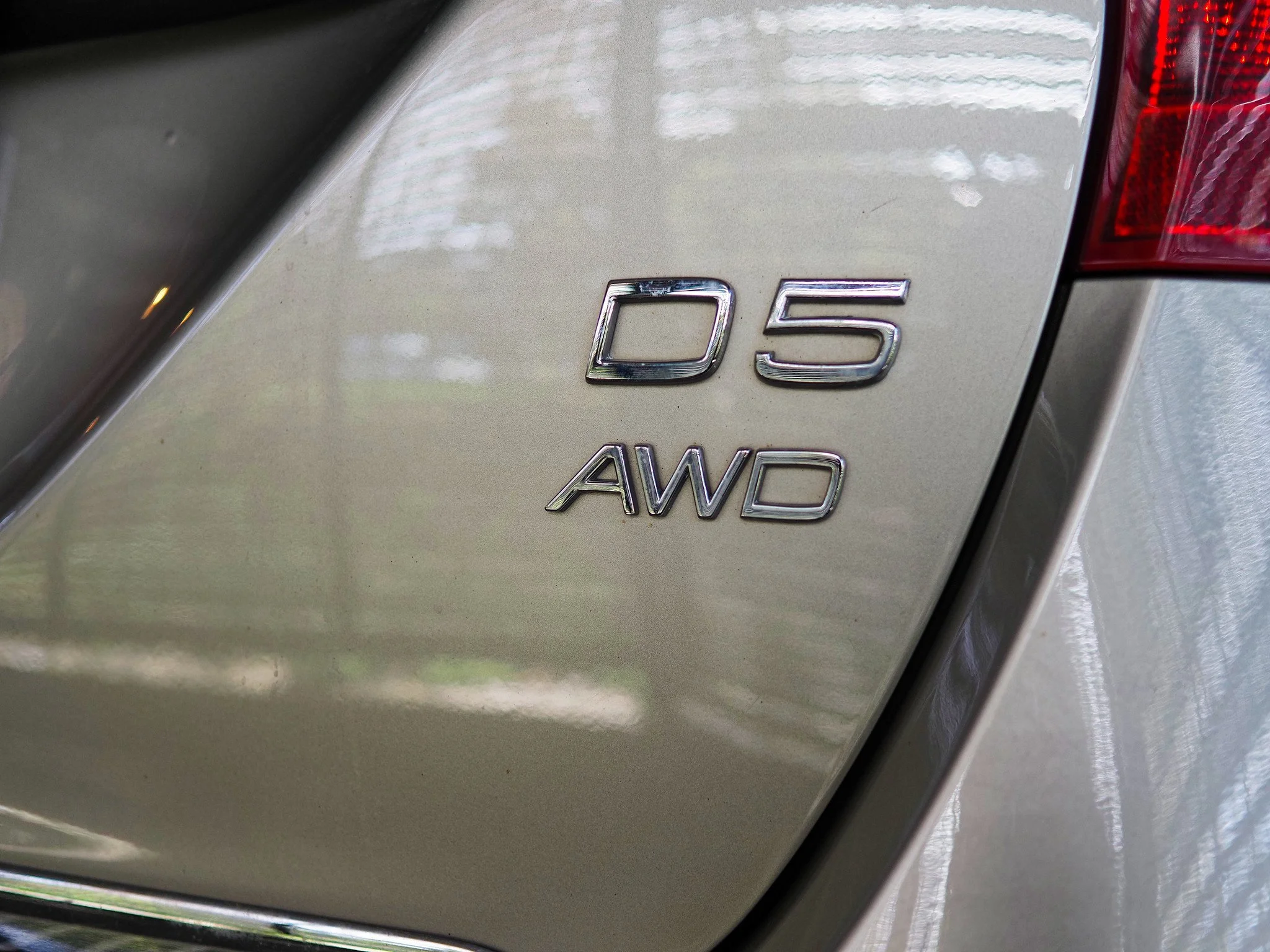 Volvo V60 D5 Hybrid   copy21_DxO