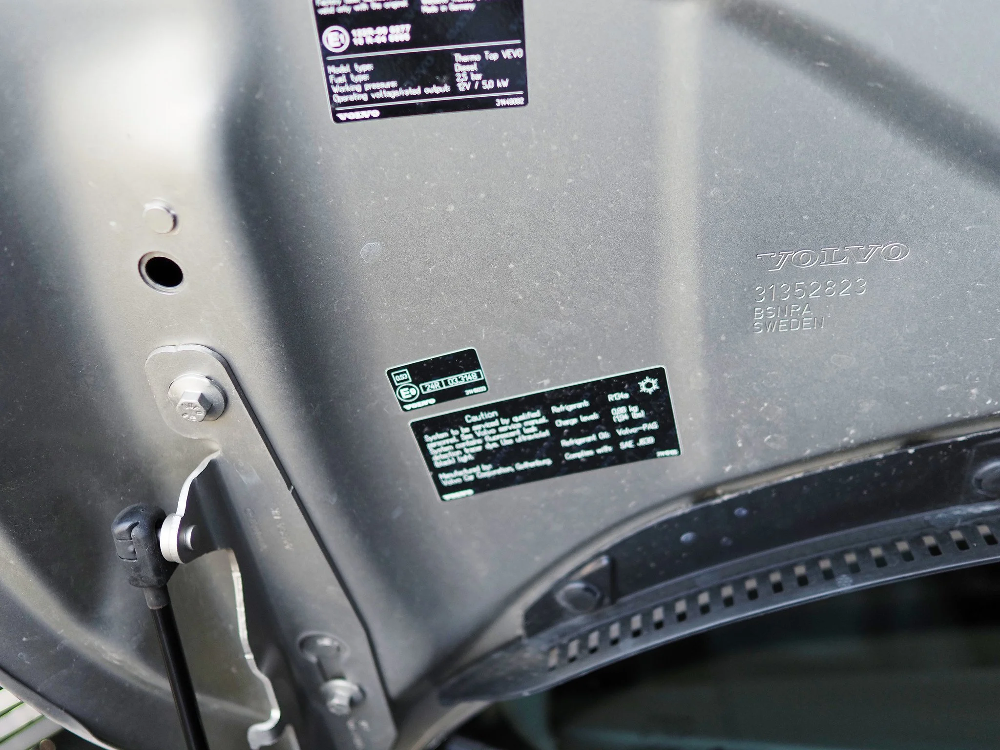 Volvo V60 D5 Hybrid   copy31_DxO