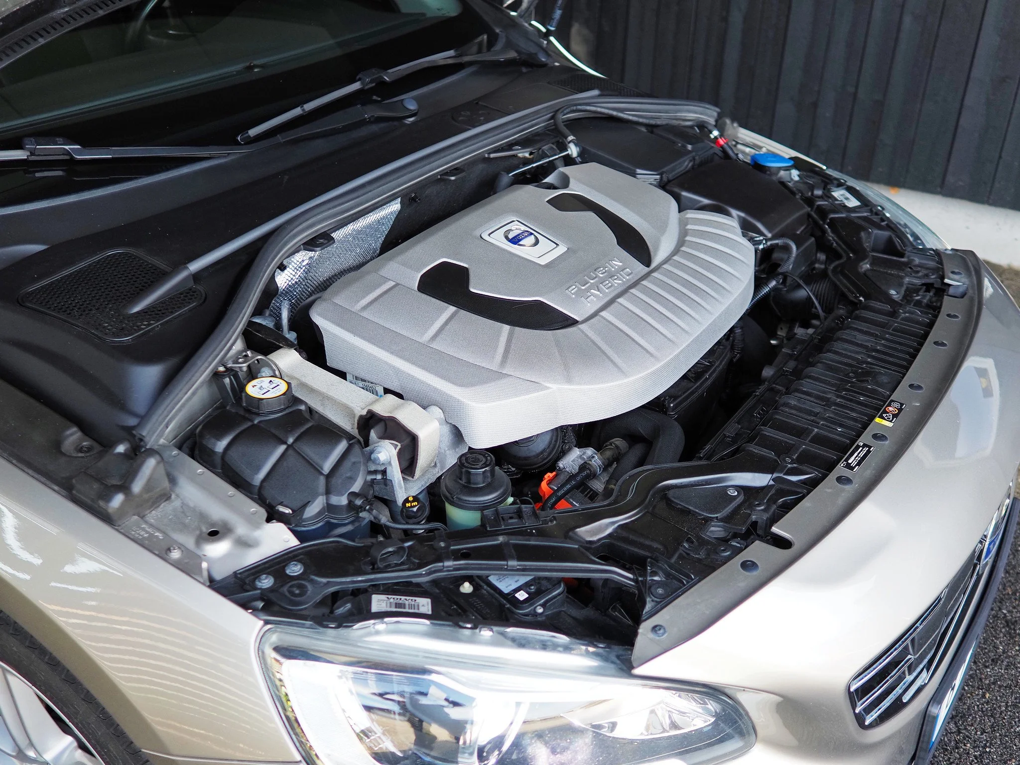 Volvo V60 D5 Hybrid   copy32_DxO