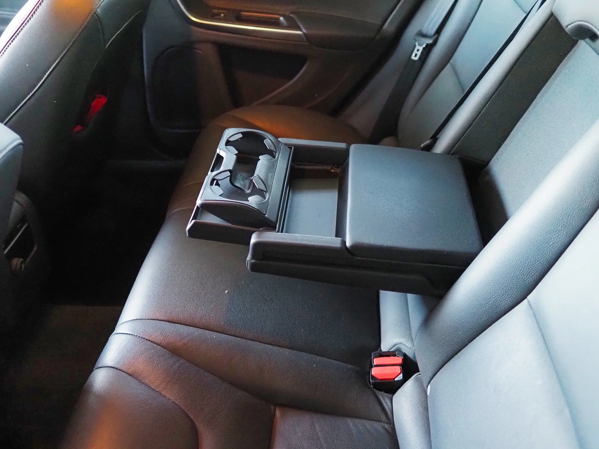 Volvo V60 D5 Hybrid   copy28_DxO