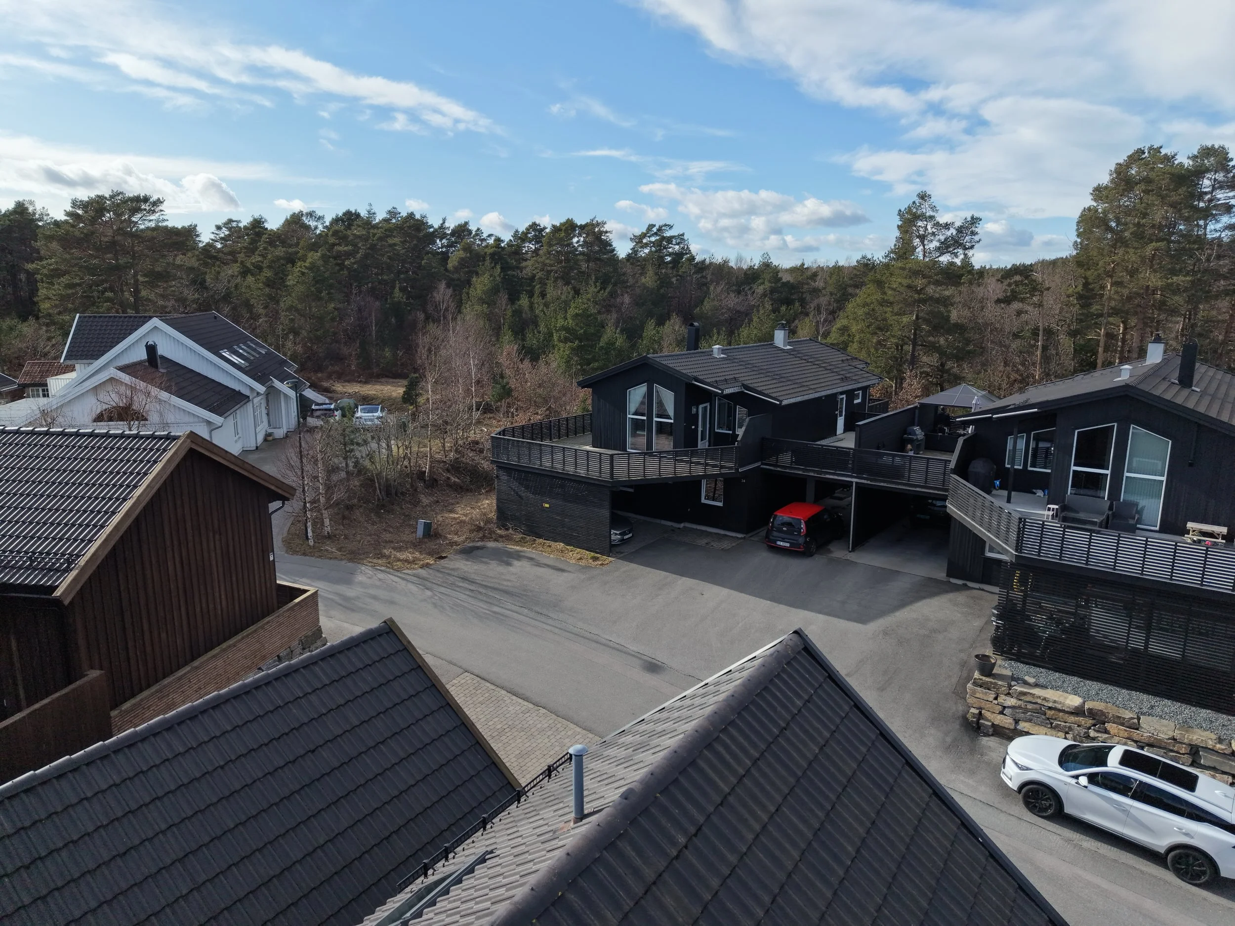 dji_fly_20260330_163906_0003_1774881725178_photo (1).jpg