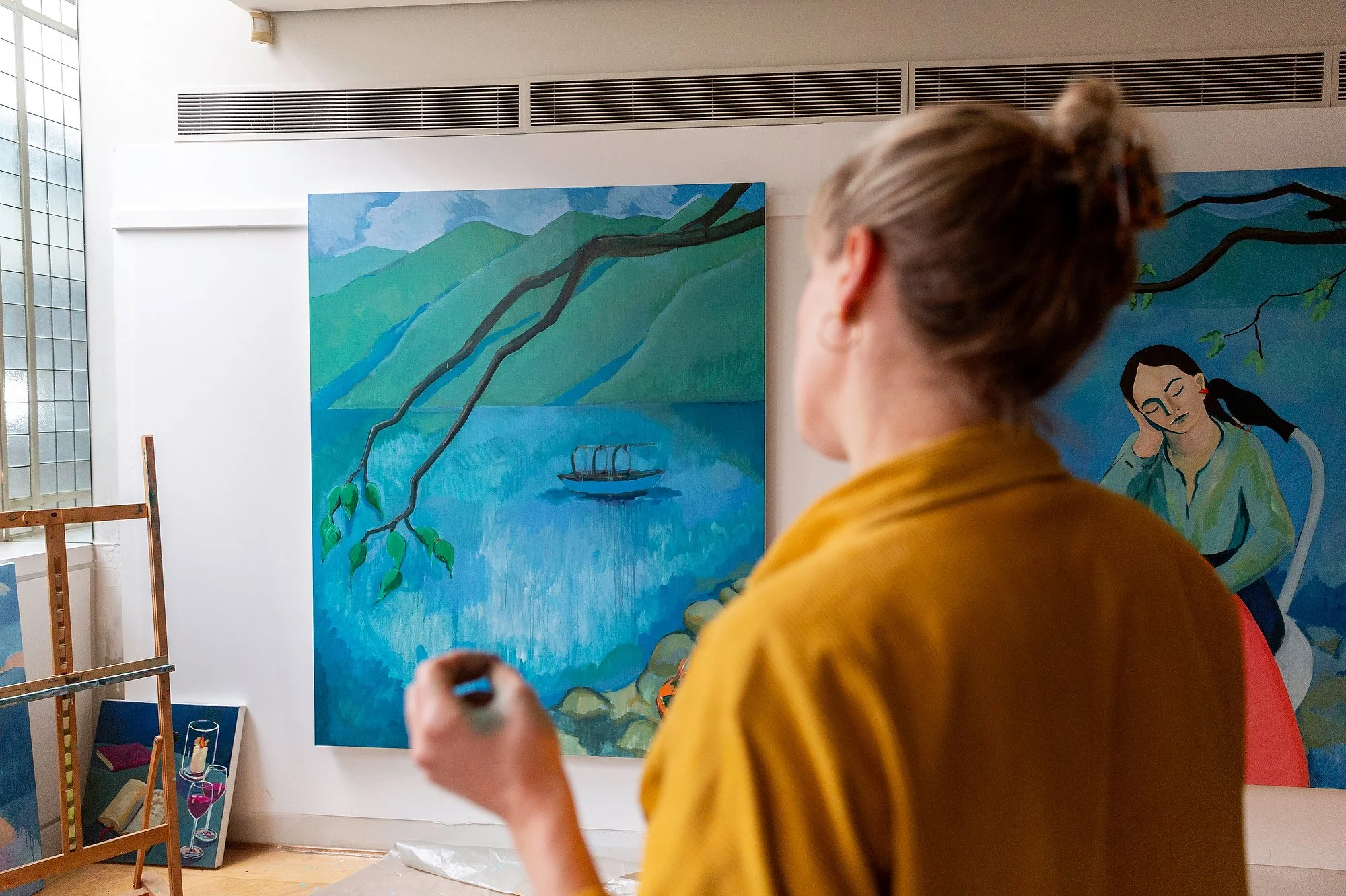 Art and Artist photography by London Photographer. Detailed, reportage, Portrait Photography. Artist Portrait. Art in situ, gallery Photographer. Editorial. Website, Storytelling, social media, content, PR, Press, Marketing, Painting, sculptures, fin