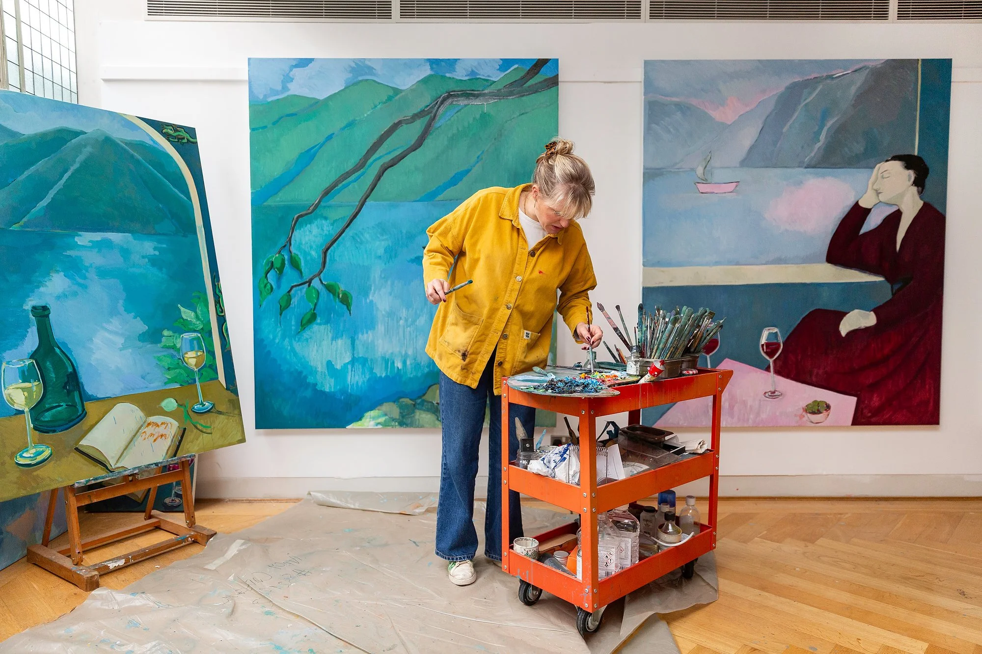 Art and Artist photography by London Photographer. Detailed, reportage, Portrait Photography. Artist Portrait. Art in situ, gallery Photographer. Editorial. Website, Storytelling, social media, content, PR, Press, Marketing, Painting, sculptures, fin