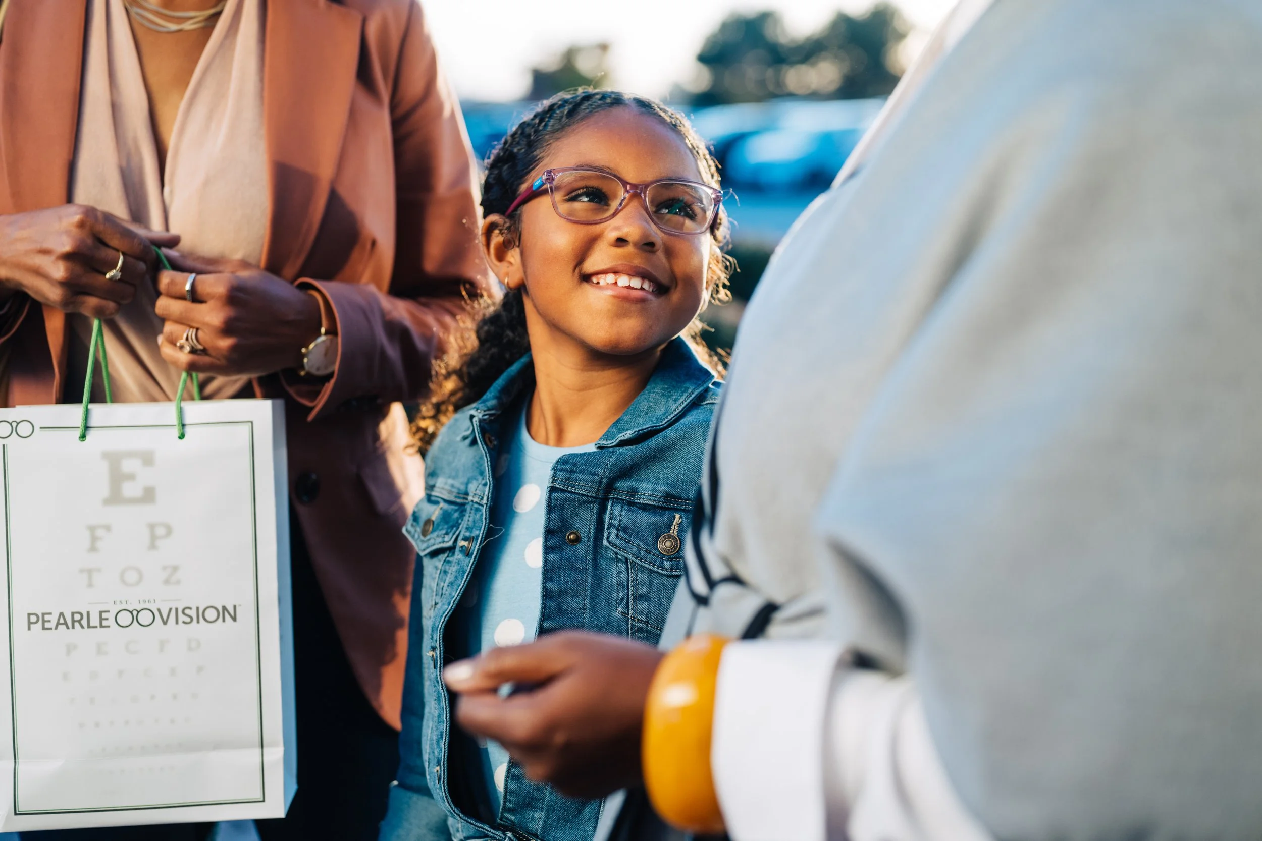 PearleVision_Walking_In_5213.jpg