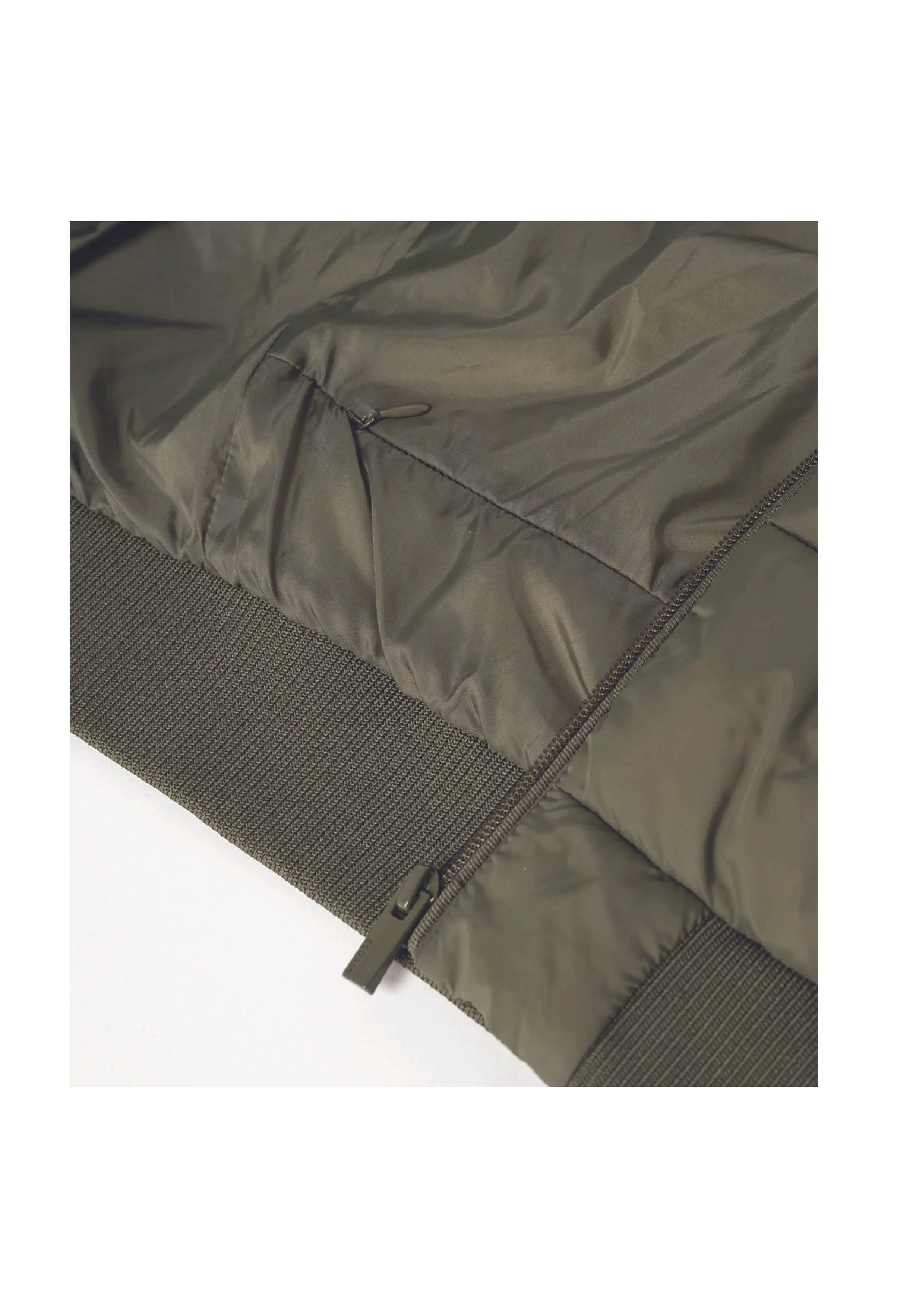 NS613 VARSITY PADDED JACKET INNER HEM.jpg