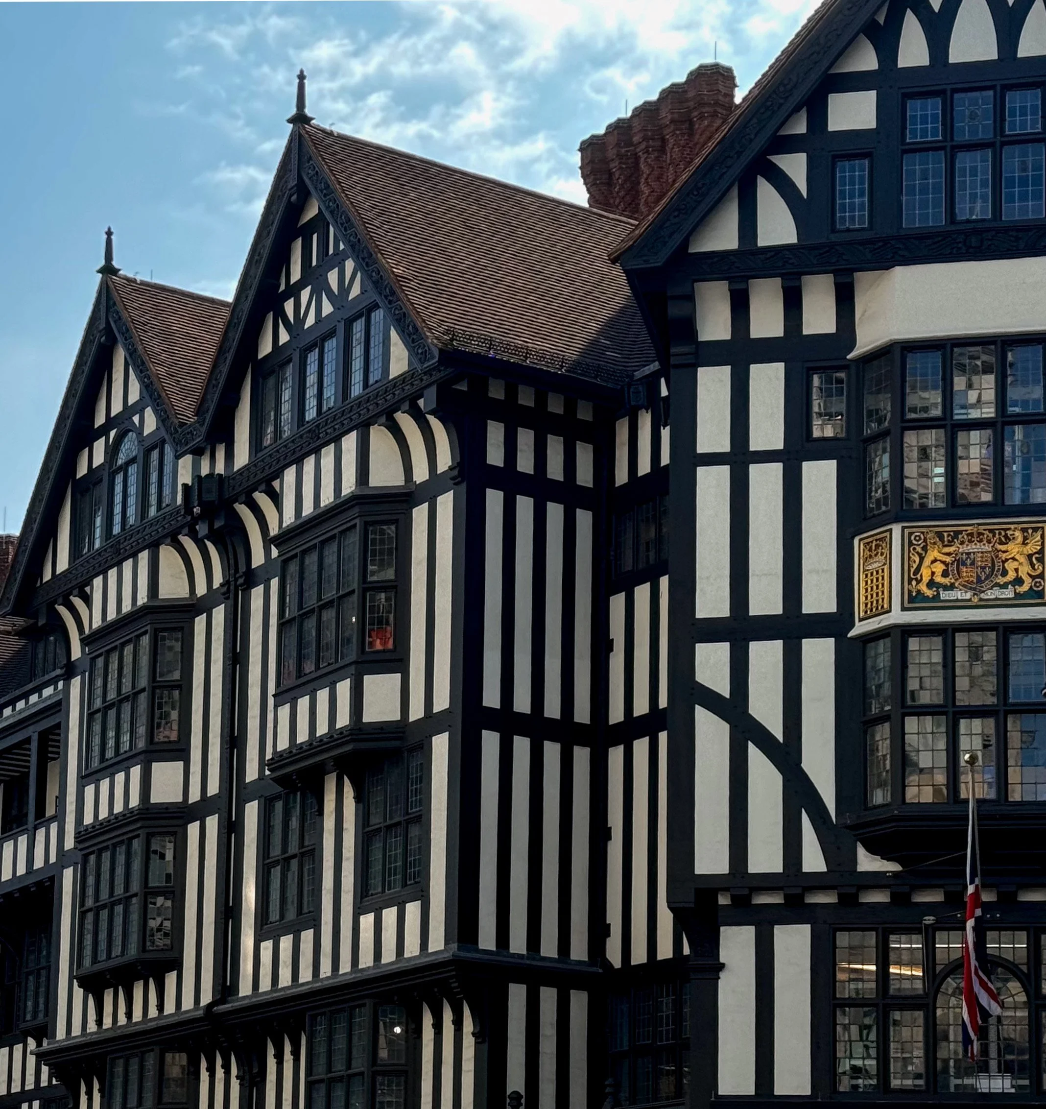 Piccadilly Circus.jpg