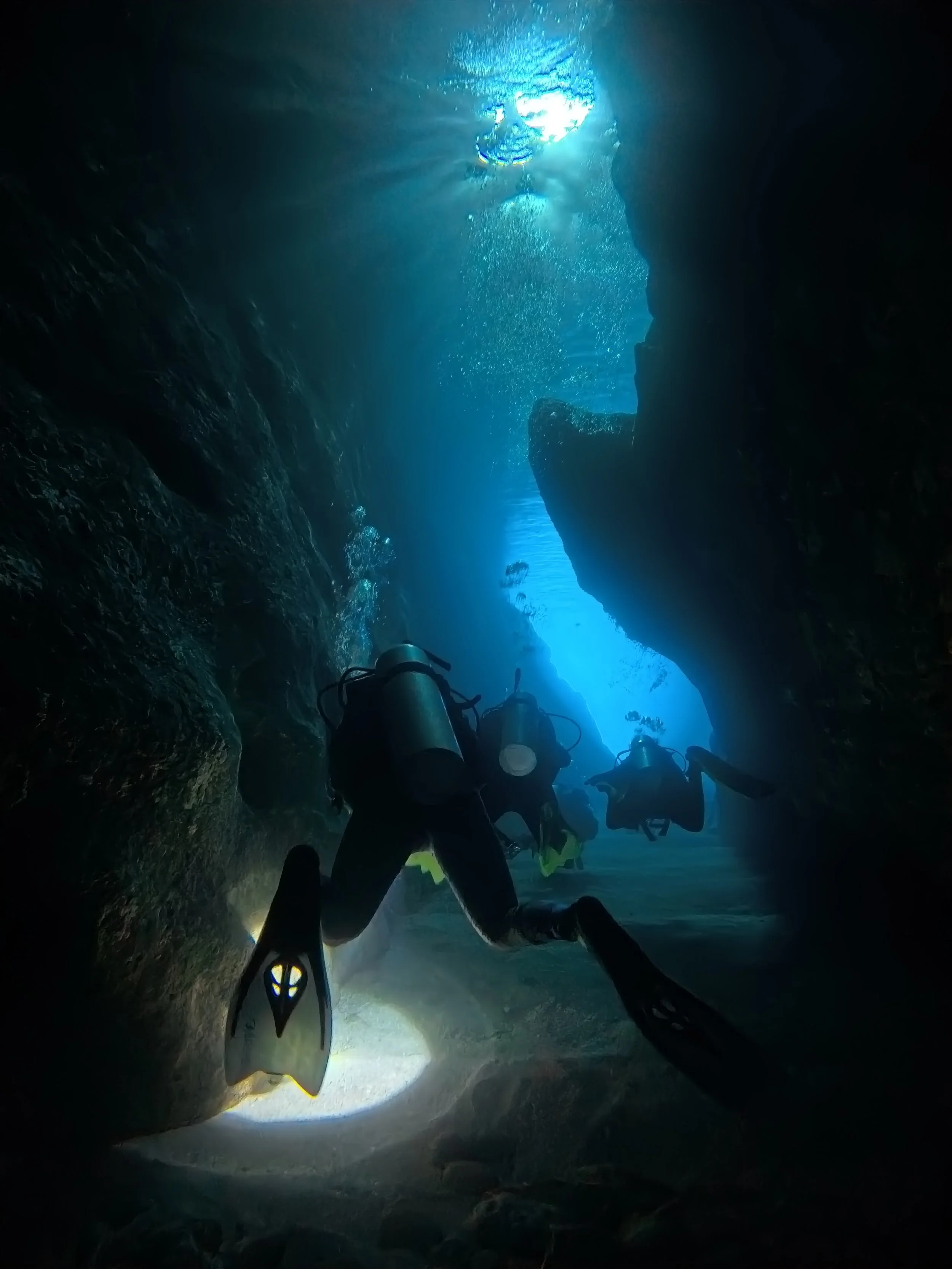 Scuba diving in Zakynthos caves with Eurodivers Zante