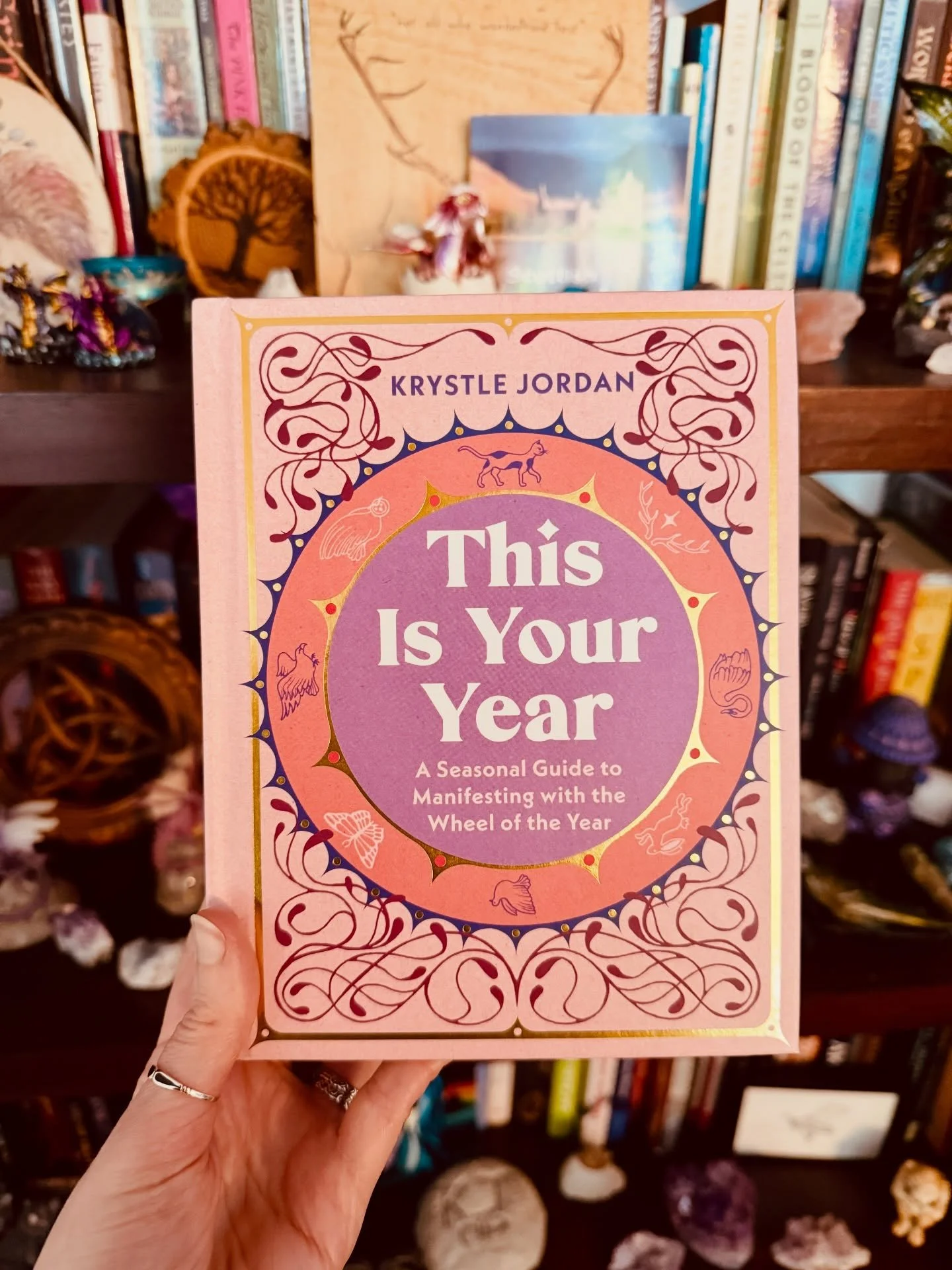 Still having those little moments where I look at this cover and think...I wrote a second book. Craziness 🥹✨
&hellip;
This Is Your Year is an invitation to move through the year with greater intention, working with the changing energy of the seasons