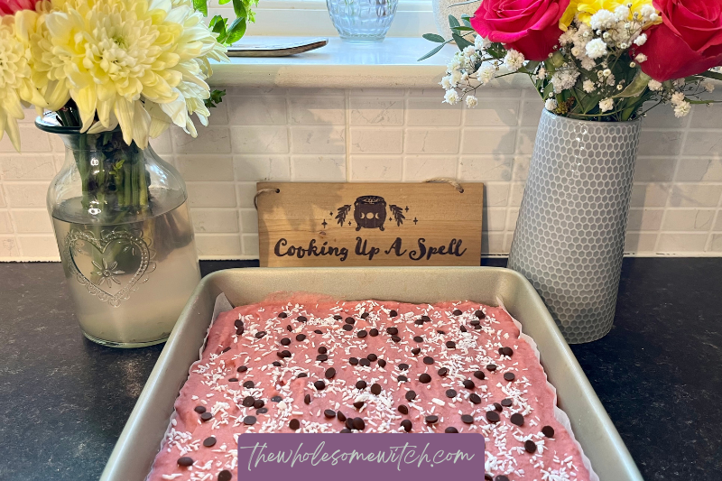 Kitchen Witch: Easy No Bake Raspberry Bars for Joy