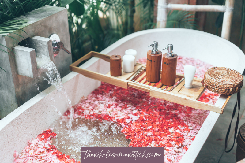 Love Magic Correspondences: A Guide to Attraction, Self-Love &amp; Ritual
