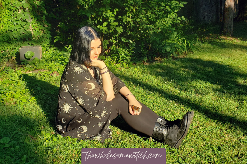 Seasonal Living Guide: Simple Ways to Align with Nature &amp; Everyday Magic