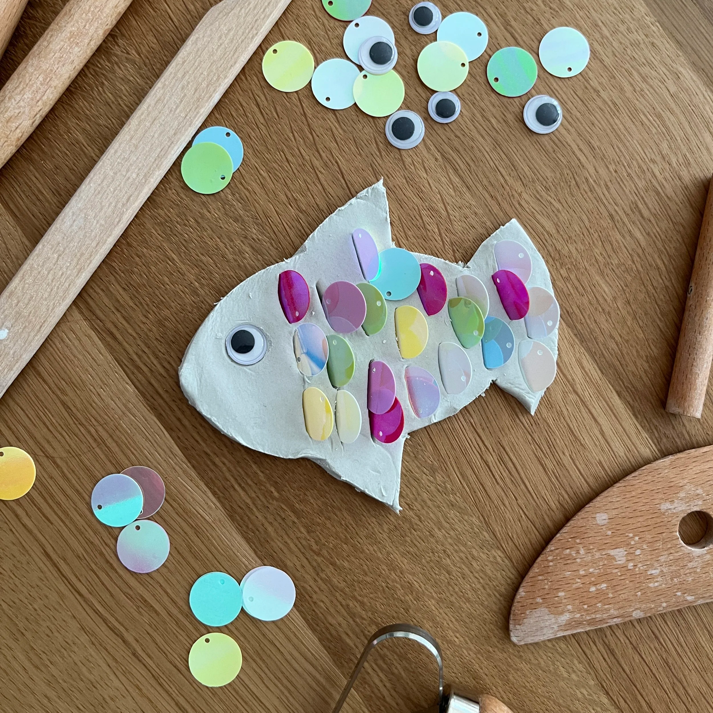 Mini Makers: The Rainbow Fish created with clay and sequins
