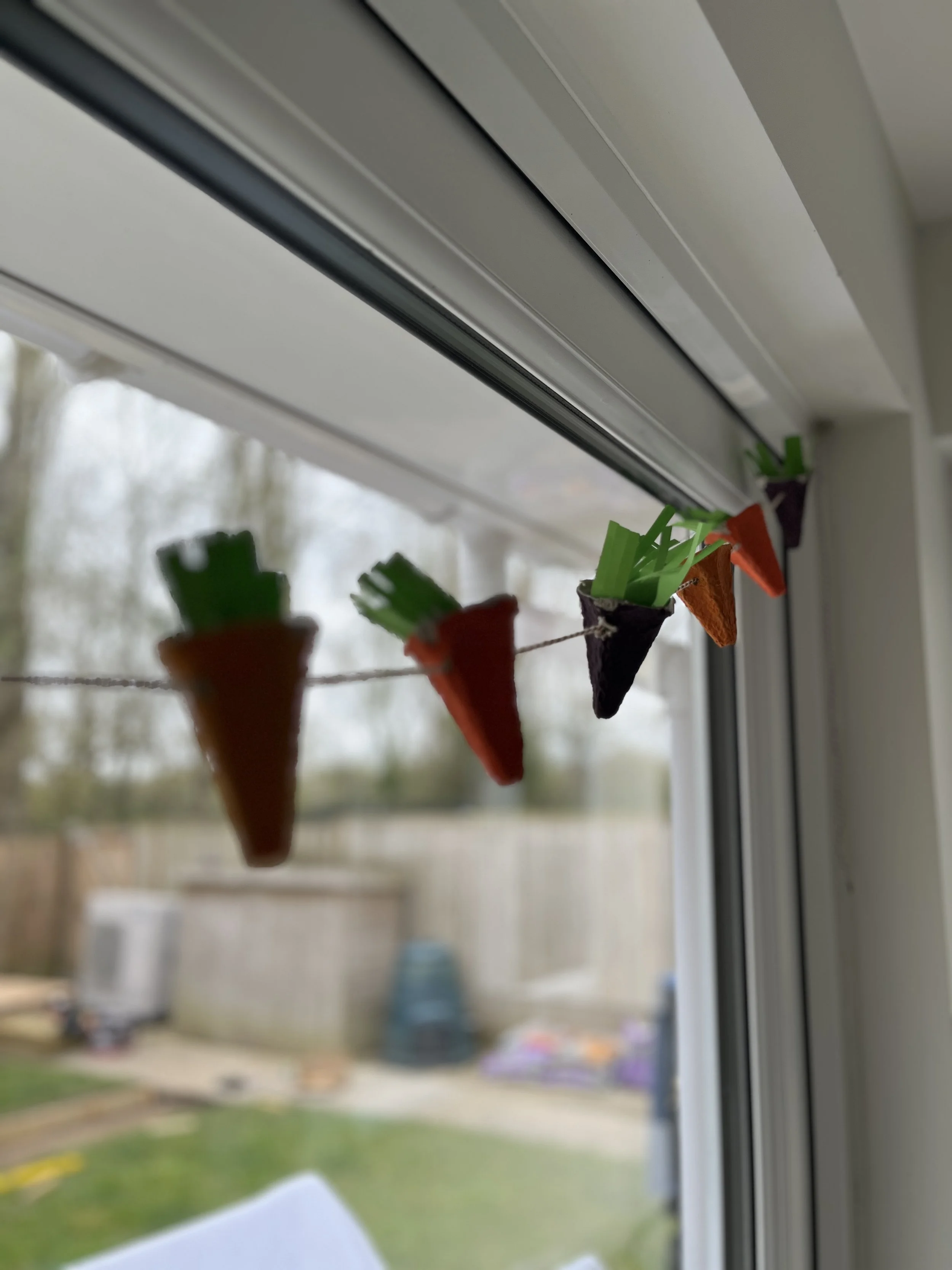 Mini Makers: Junk modelling workshop for Easter creating carrot bunting