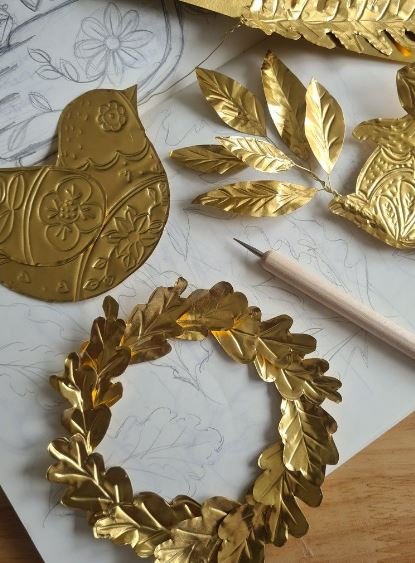 Little Creators: Embossing Decorations workshop