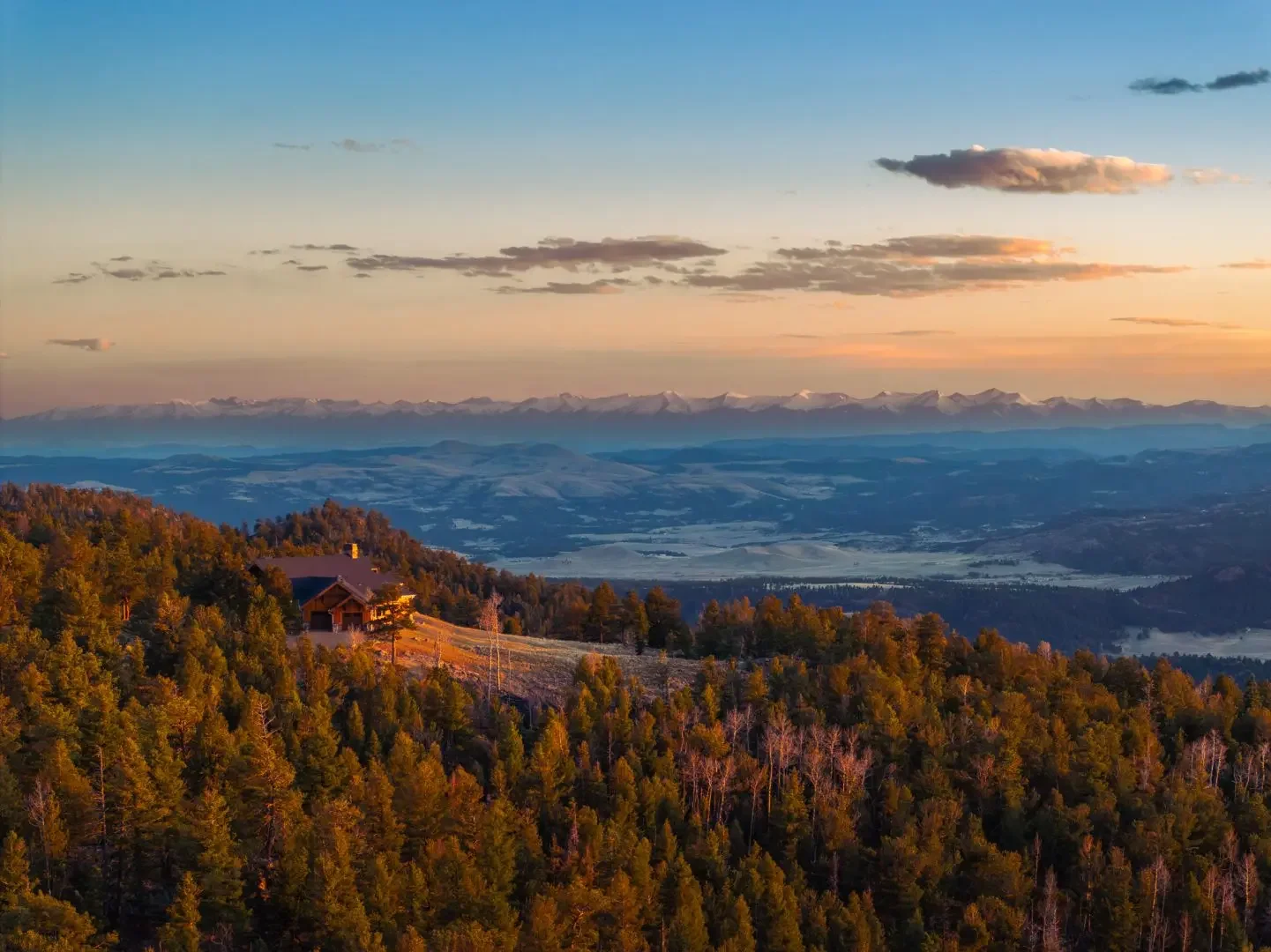 Custom Home vs. Production Home: Which One Is Right for You?