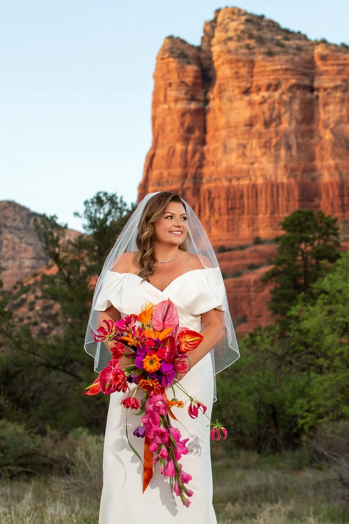 Sedonasunsetbridalbouquet.jpg