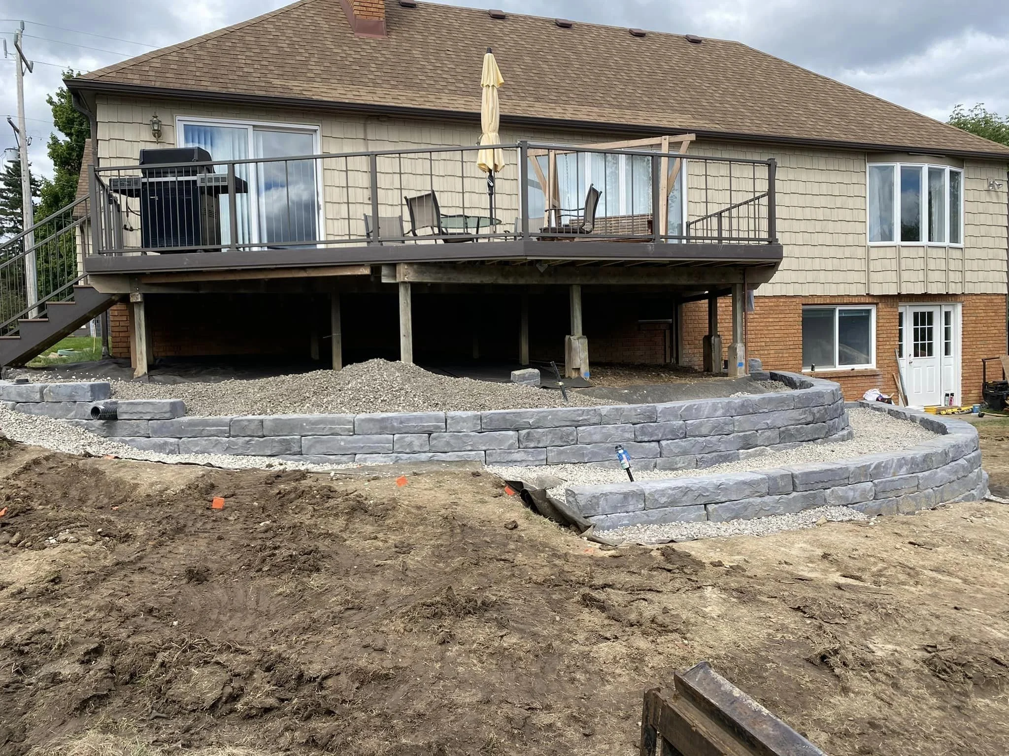 Retainting wall 2 (1).jpg