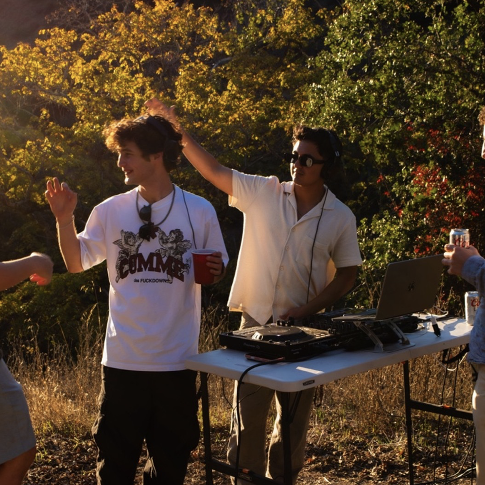 Happy Hour Set: SANDØ