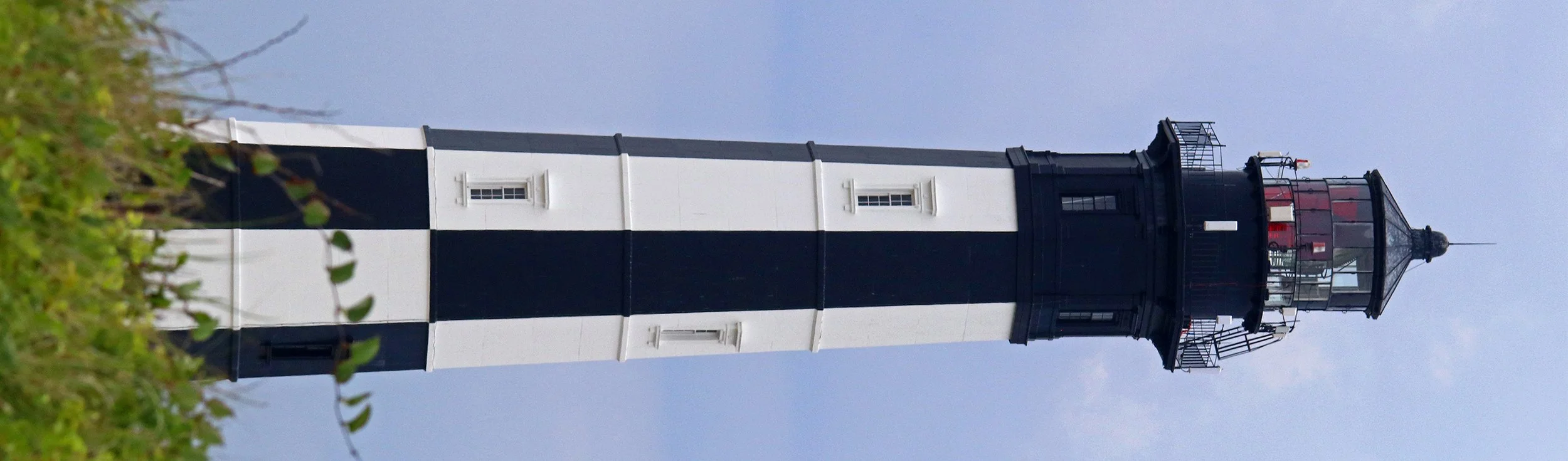VB light 1.jpg