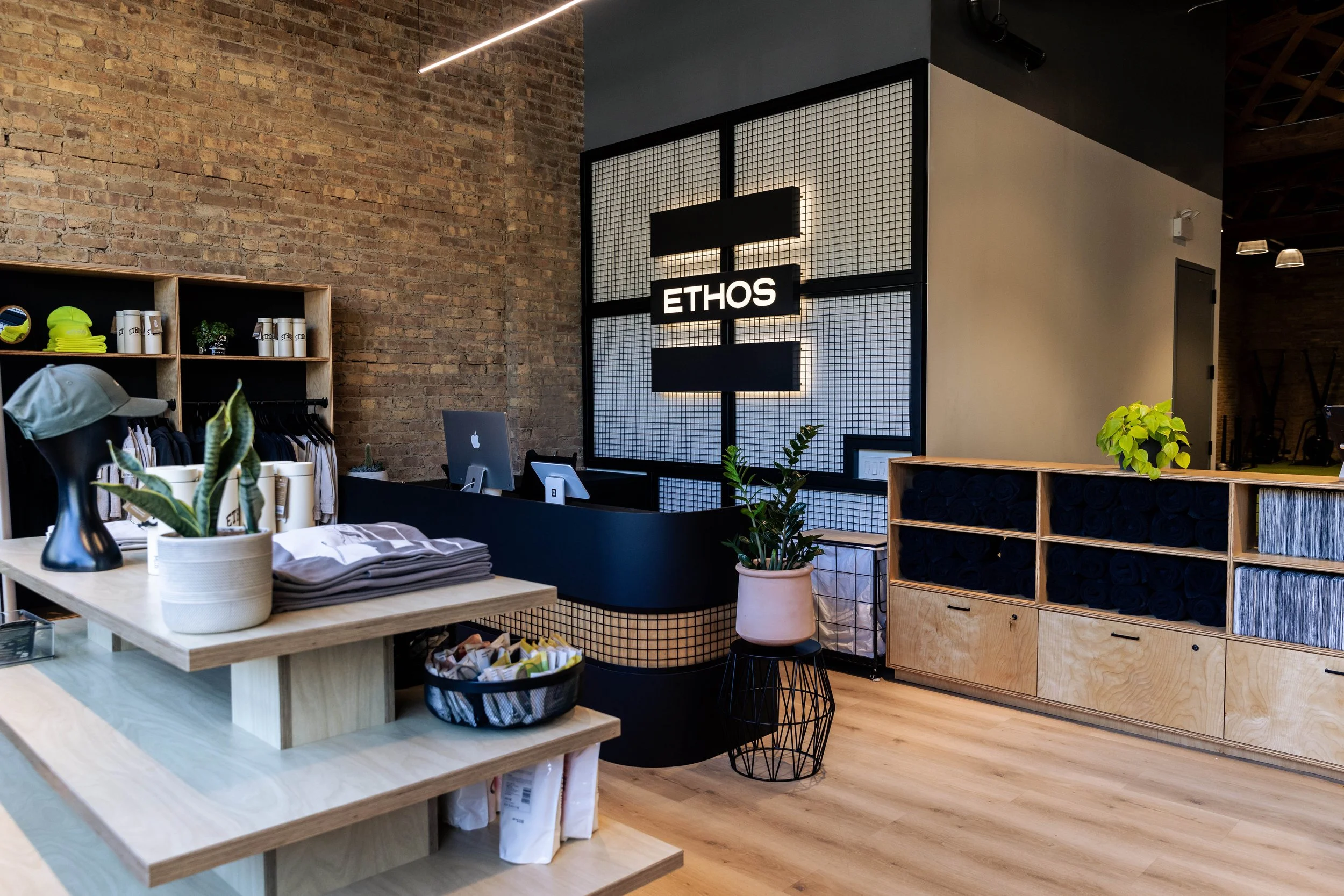 20241016_BlankStudio_ETHOS_0620_RT_01.jpg