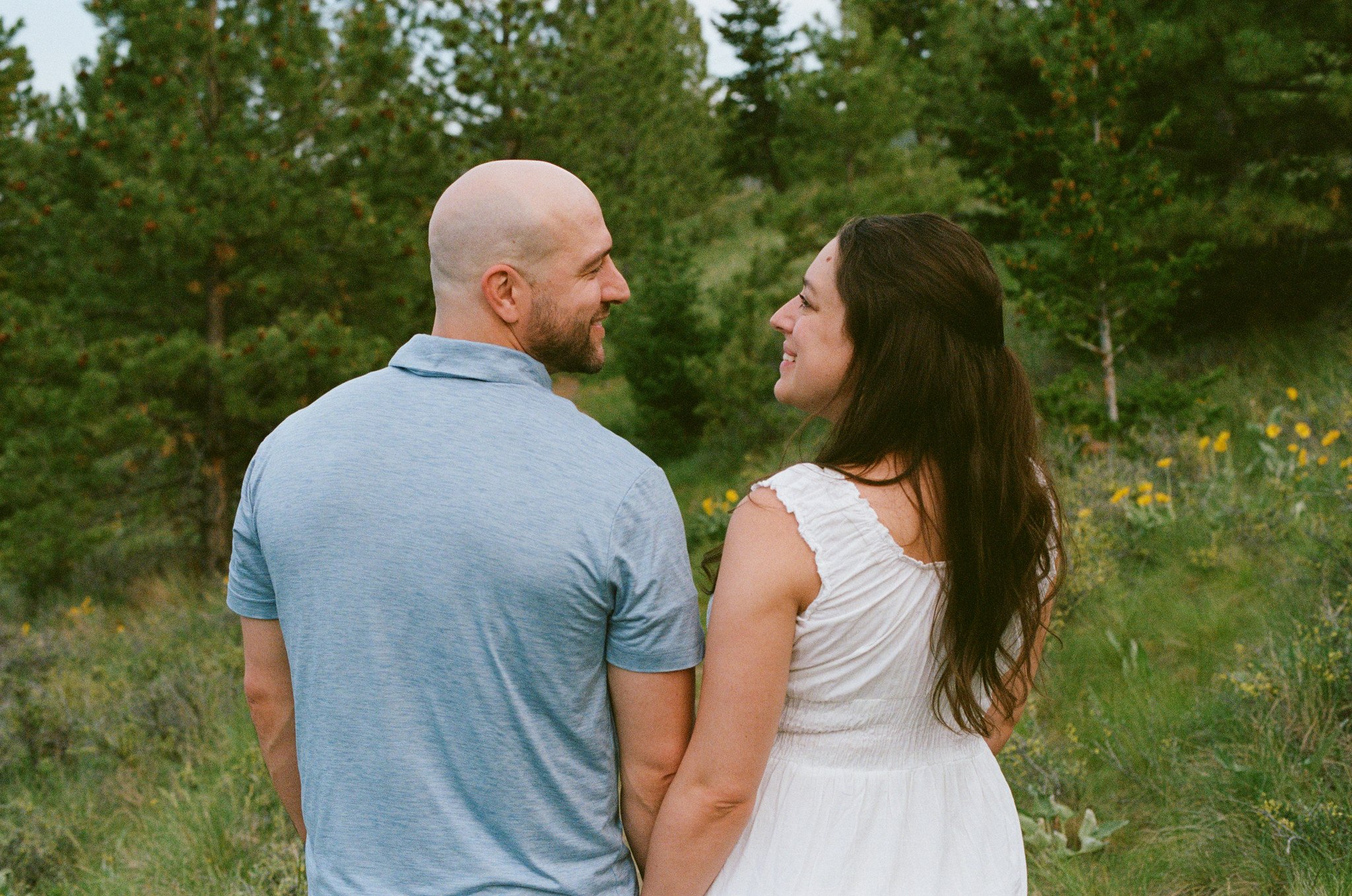 kvangenderenphotography-randc-maternity-35mmfilm-2.jpg