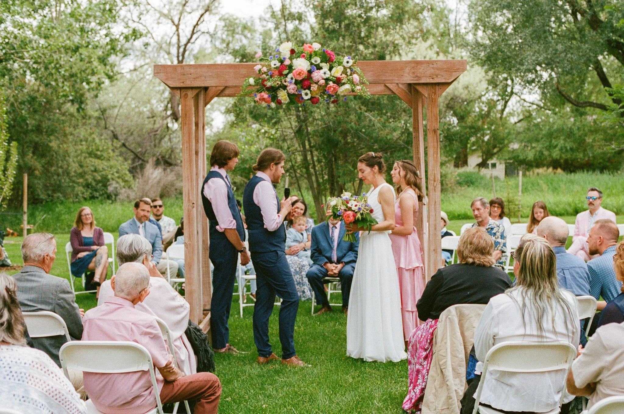 kvangenderenphotography-solsticewedding-film-35mm-2.jpg