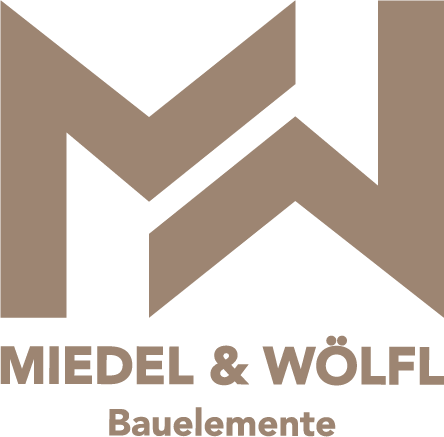 Logo mit der Aufschrift "MIEDEL & WÖLFLE" und "Bauelemente" darunter, in erdigen Tönen.