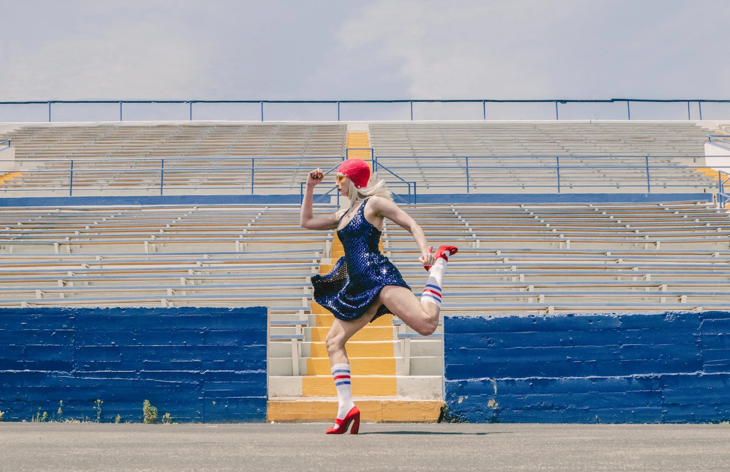 prada 7hues magazine fashion editorial.jpg