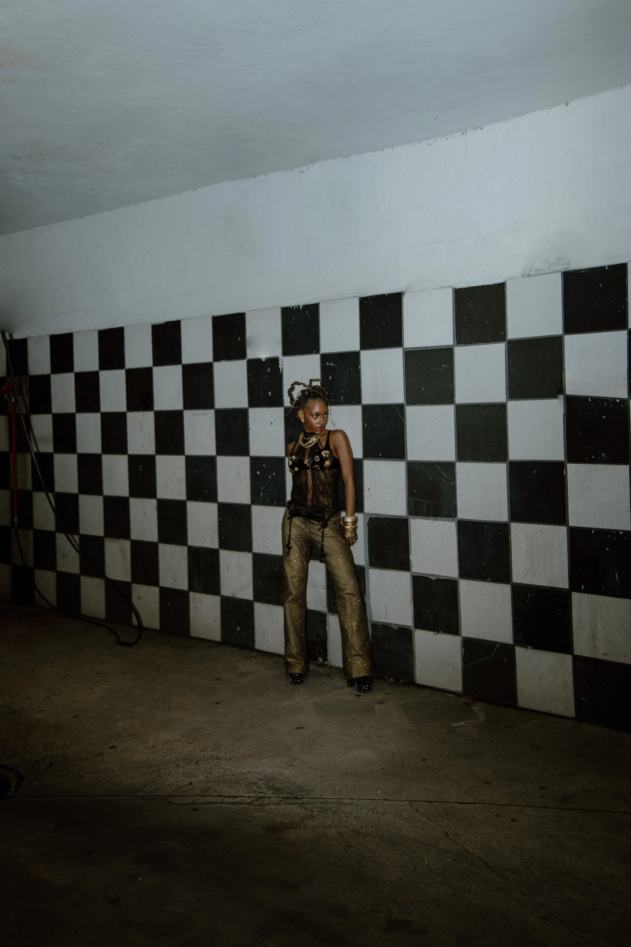 documentary style fashion editorial2.jpg