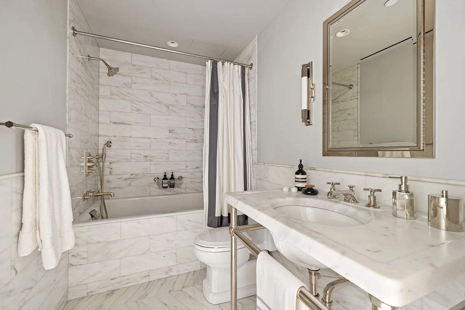 70 Bank St-21.jpg