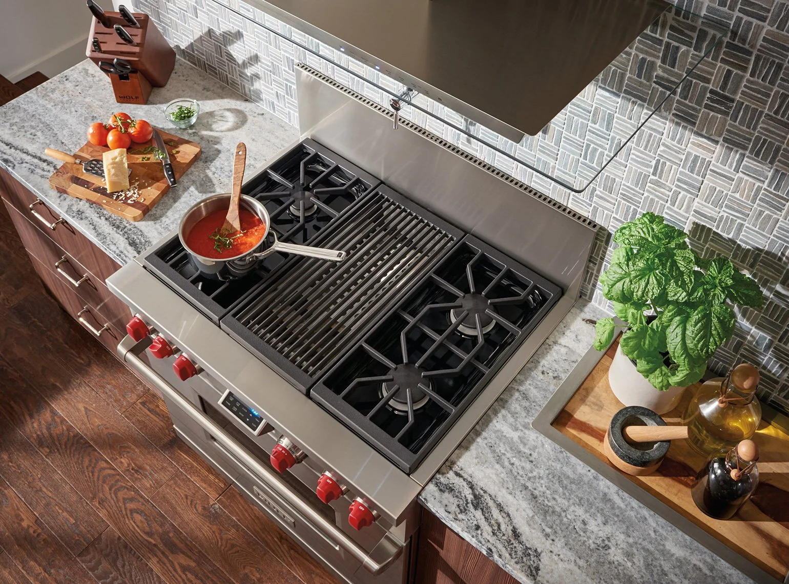 Wolf Gas Grill top-view