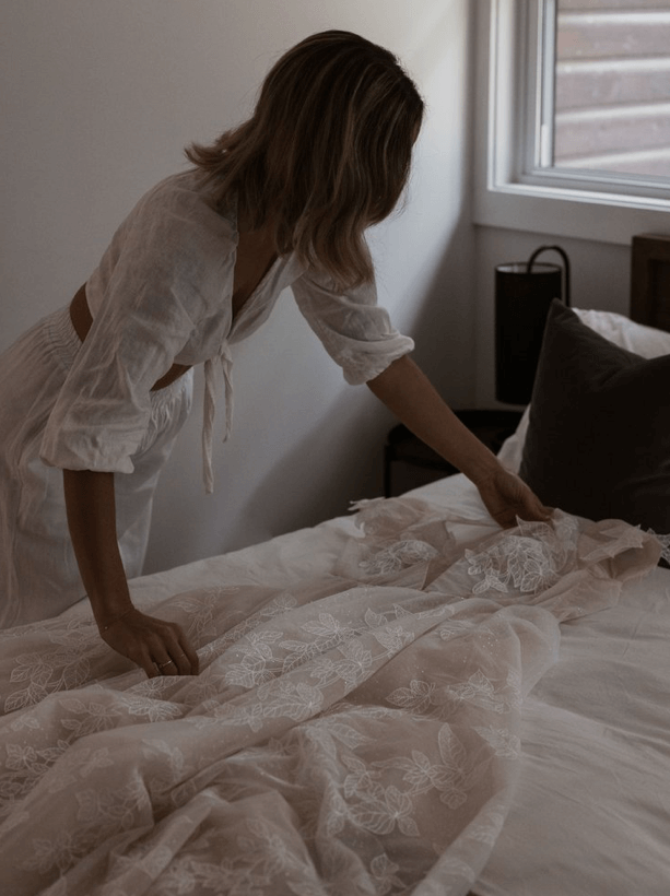 bride preparing ontario.png