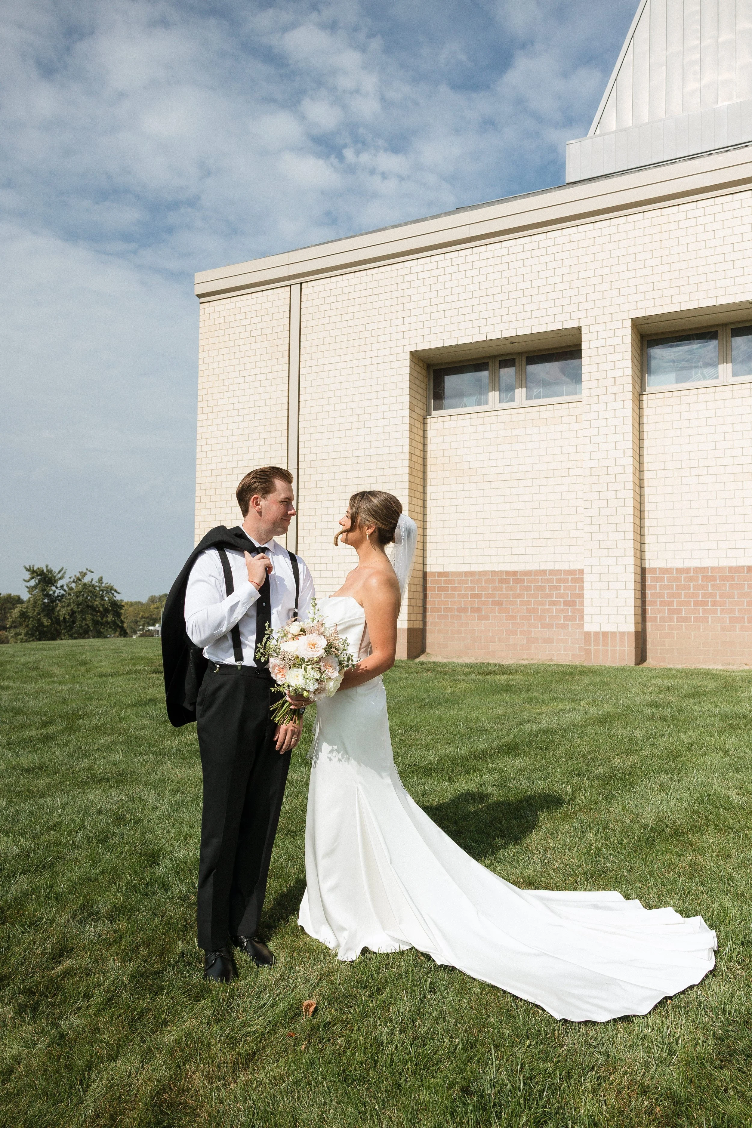 OmahaWedding.Zenia.ClareEllerbeePhotography.101.jpg