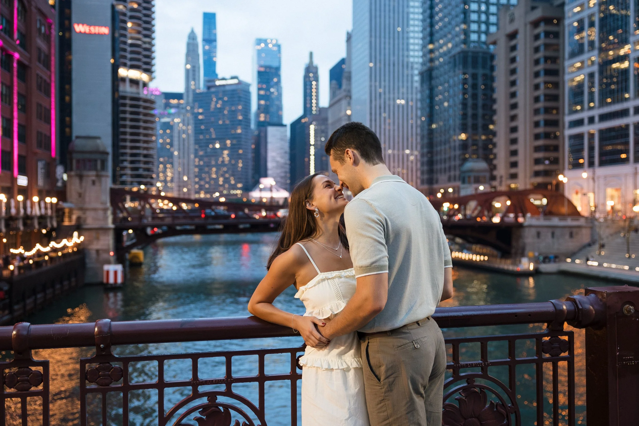 ChicagoEngagementPhotos-439.jpg