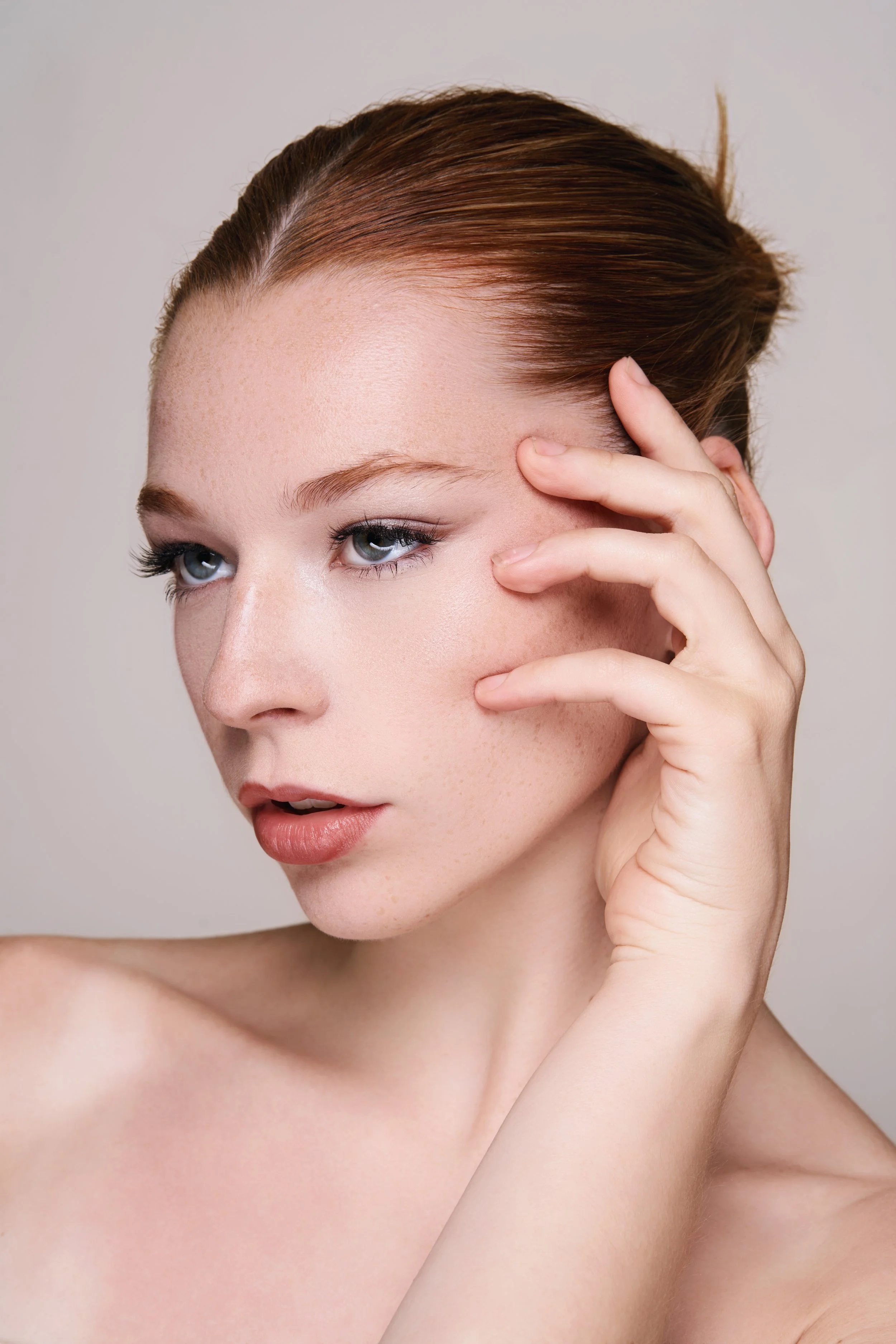 Beauty look 22395 copy.jpg