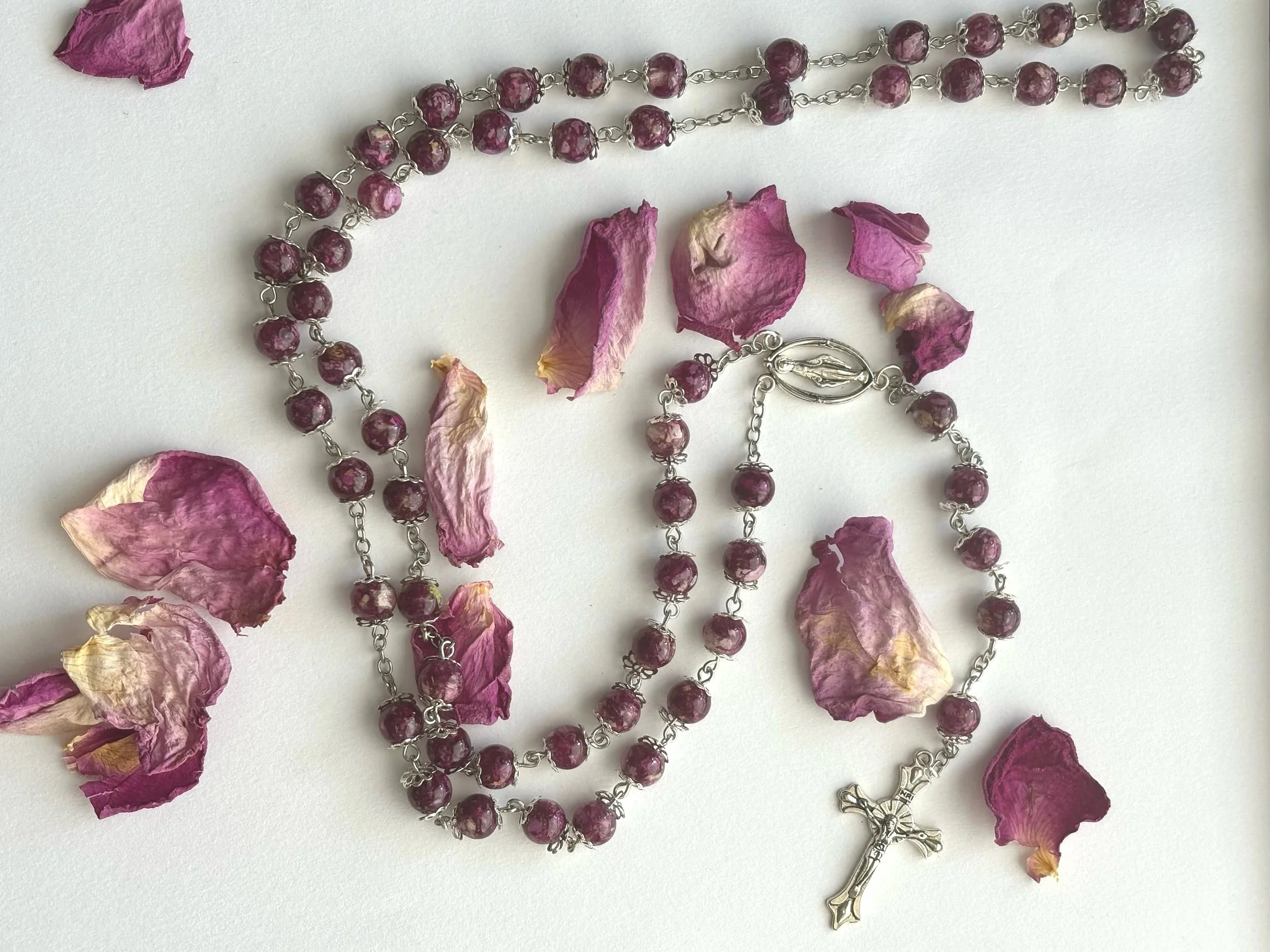royal+plum+rosary+pic+1.jpg