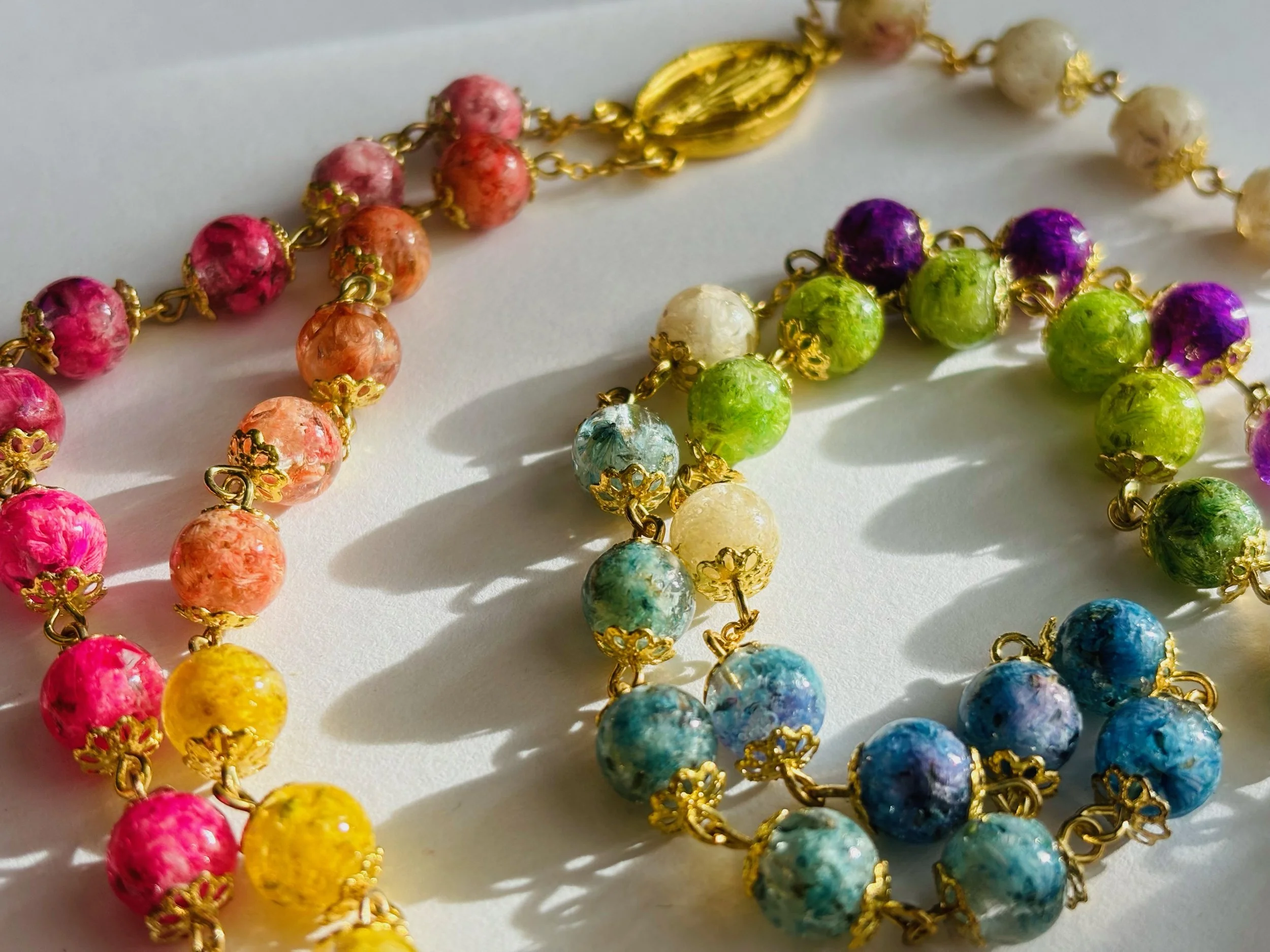 Rainbow Covenant Rosary 3.jpeg