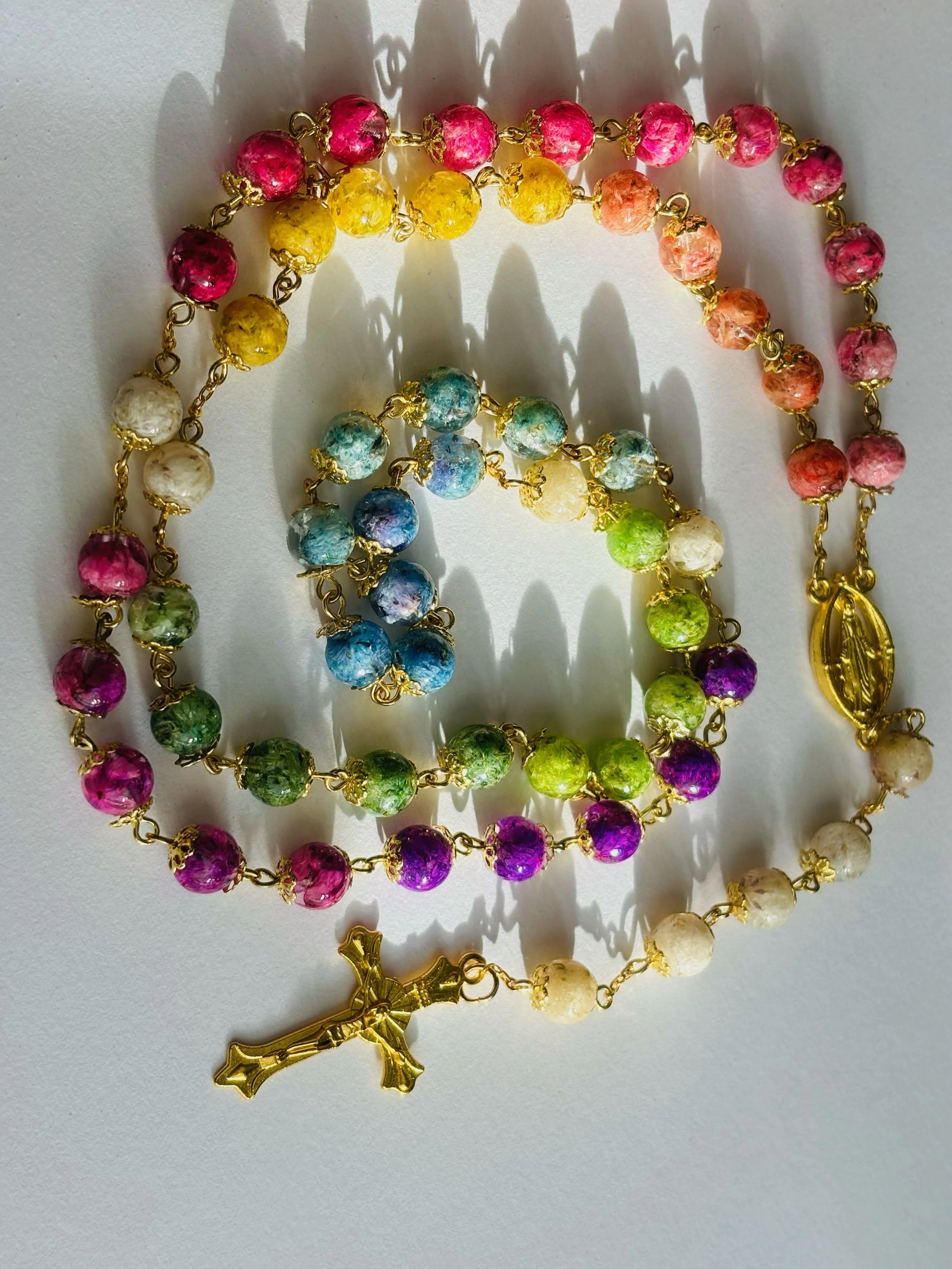 Rainbow Covenant Rosary 4.jpeg