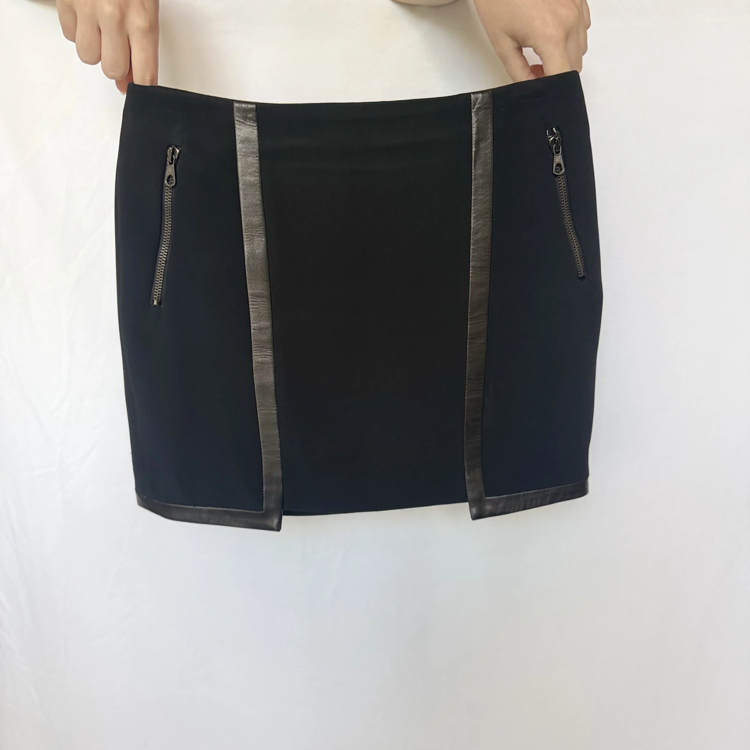 Rag & Bone Black Mini Skirt Size 2 | Exposed Zip Detail | Contrast Trim