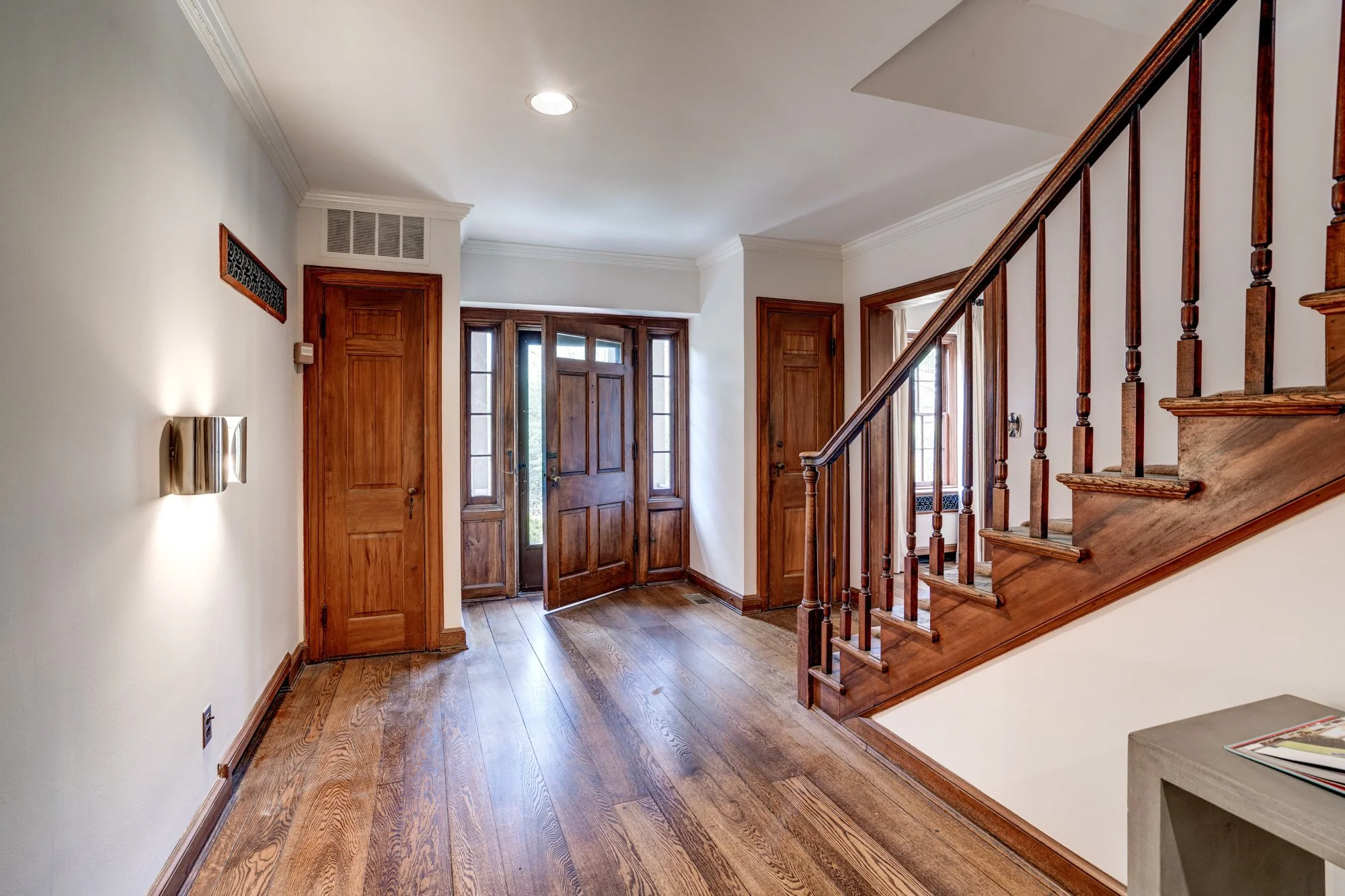 2919 43rd St NW-13.jpg