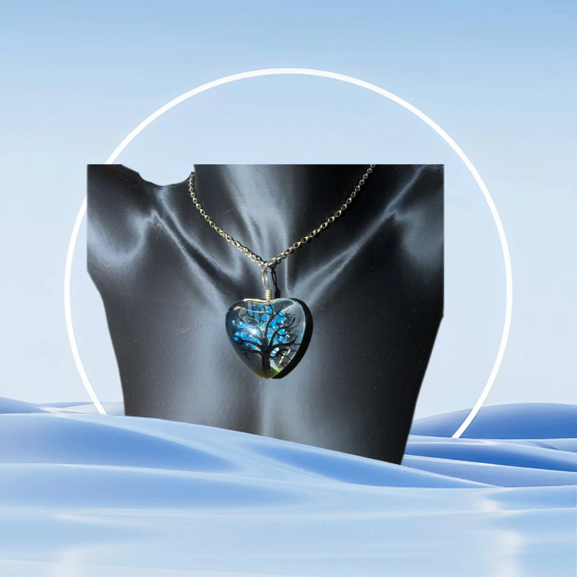 Heart of Nature Art Resin Necklace