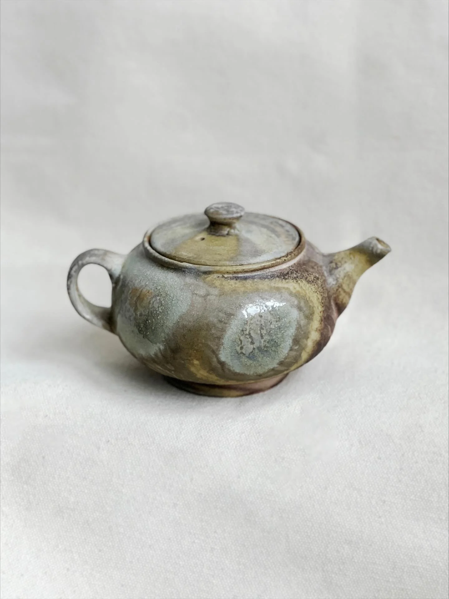 Teapot by Lilian Wu