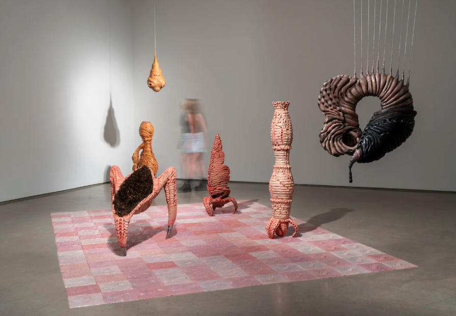 Sculptures by Eva Tellier