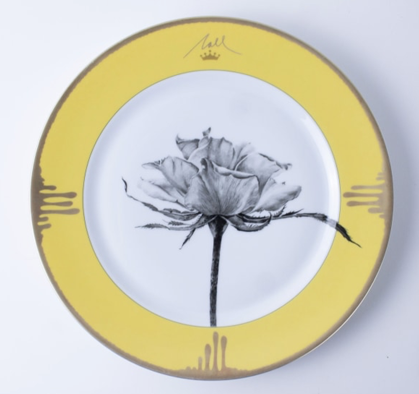 Tuscia's Roses: Open Rose Dinner Plate (Yellow)