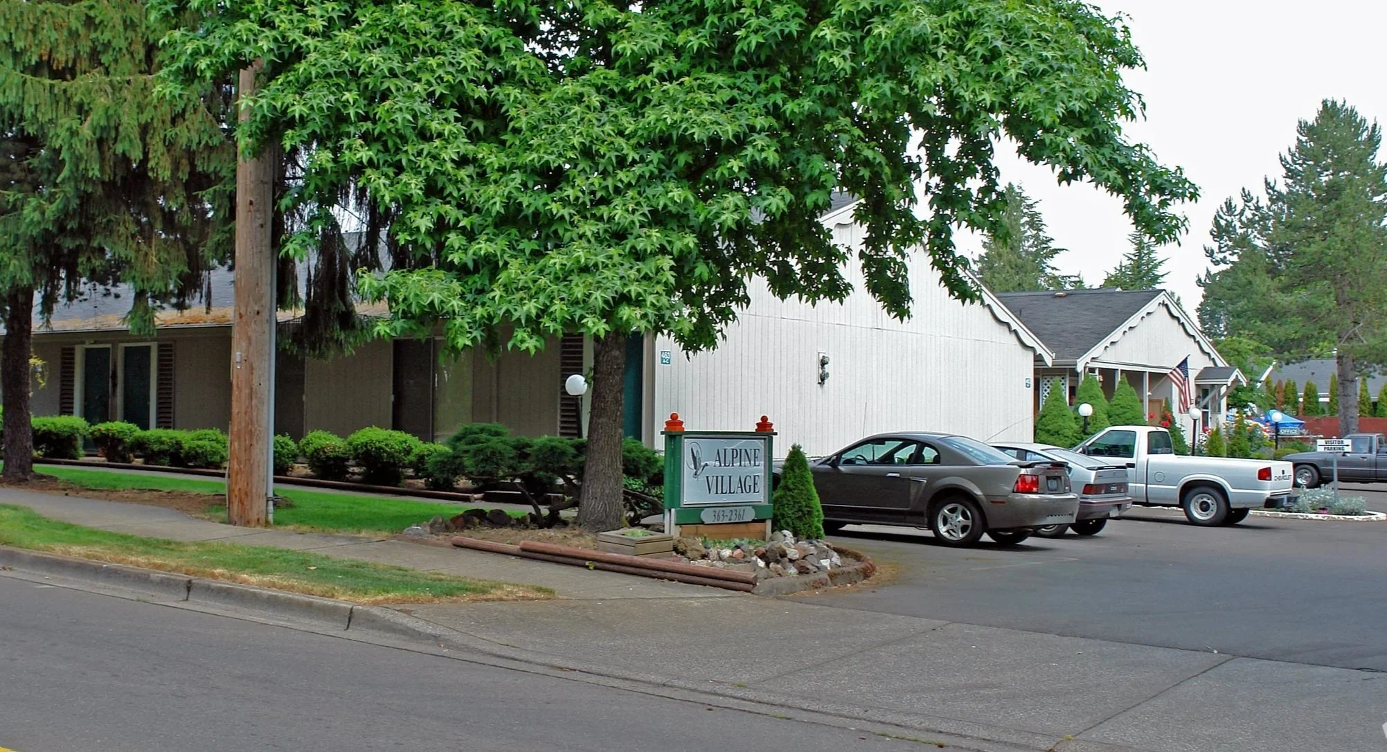 Alpine Village, 53 units - Salem