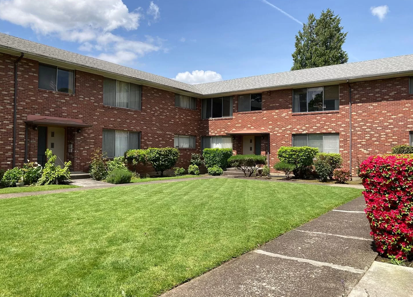 Park Irving, 17 units – NE Portland