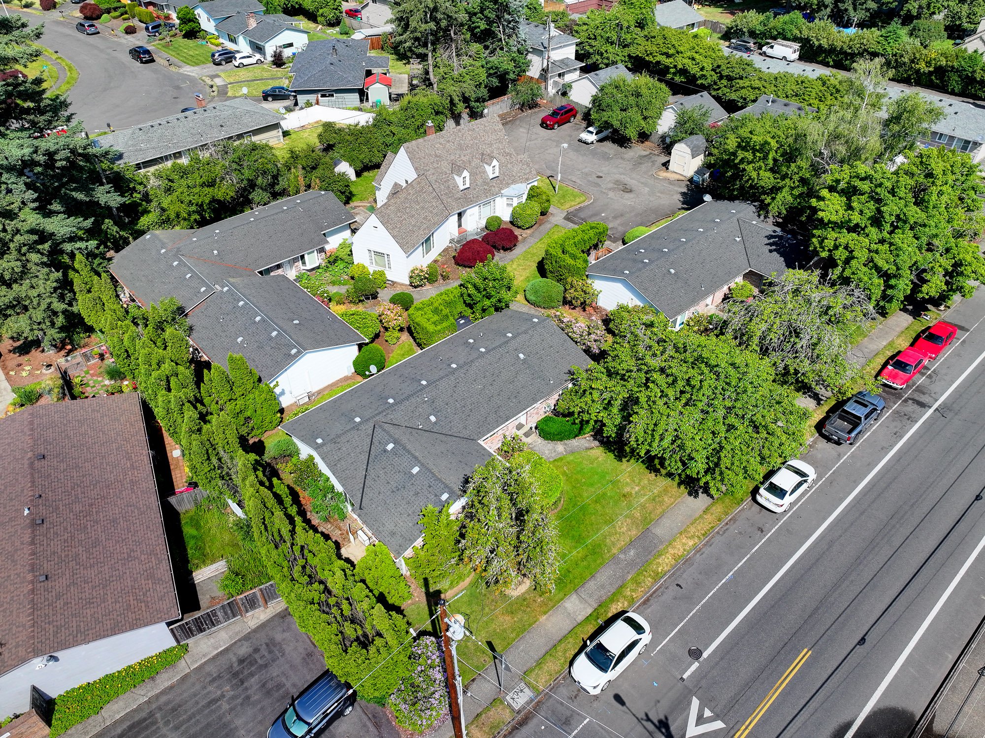 Phillip Barry Apartment Broker Portland OR SE130th Ave (12).jpg