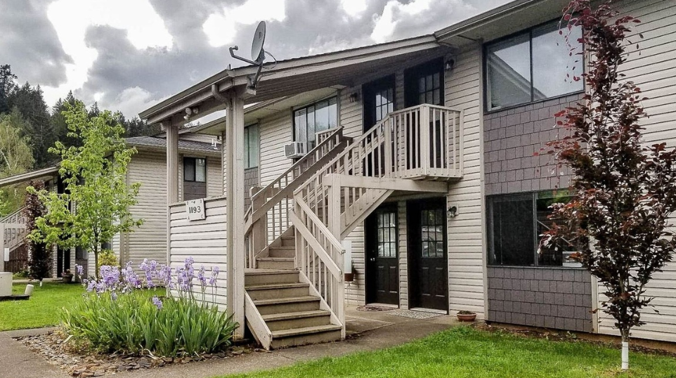 Silver Ridge Apartments, 38 units - Silverton, OR