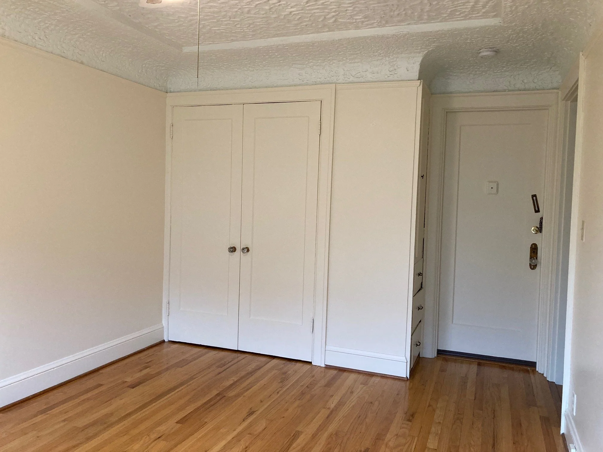 Burg 303 living area closet.jpg