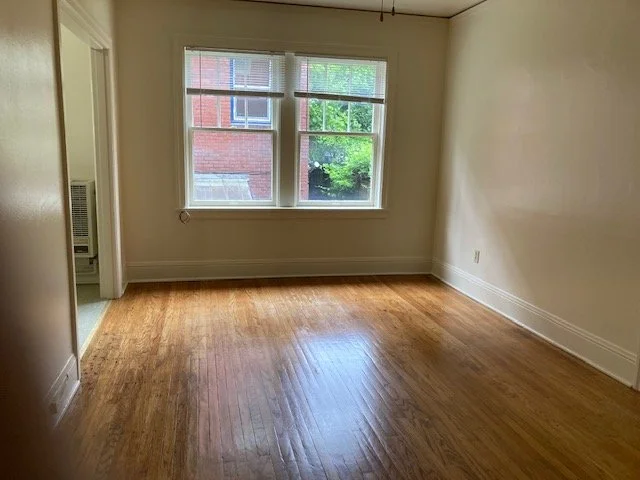 MC207 living area.jpg